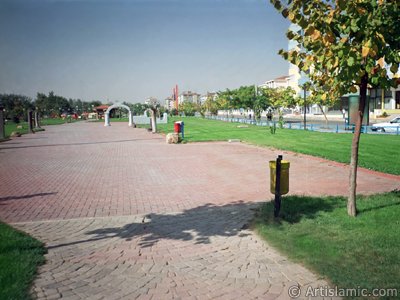 View of a park in Gaziantep city of Turkey. (The picture was taken by Artislamic.com in 2000.)