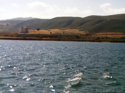 View of Yalova city`s coast in Turkey. (The picture was taken by Artislamic.com in 1990.)