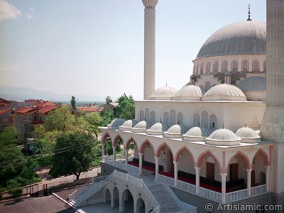 View of the Theology Faculty`s mosque in Bursa city of Turkey. (The picture was taken by Artislamic.com in 2001.)