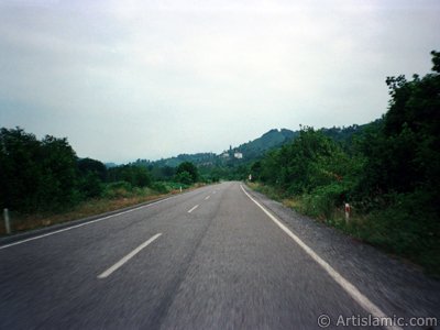 View of the high-way of `OF district` in Trabzon city of Turkey. (The picture was taken by Artislamic.com in 2001.)