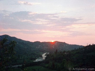 View of sunset at a village of `OF district` in Trabzon city of Turkey. (The picture was taken by Artislamic.com in 2001.)