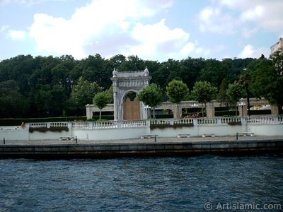 View of the Ciragan Palace from the Bosphorus in Istanbul city of Turkey. (The picture was taken by Artislamic.com in 2004.)