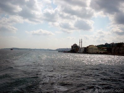 View of Ortakoy coast and Ortakoy Mosque from the Bosphorus in Istanbul city of Turkey. (The picture was taken by Artislamic.com in 2004.)