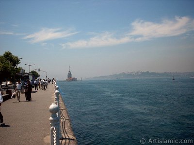 View of Kiz Kulesi (Maiden`s Tower) located in the Bosphorus from the shore of Uskudar in Istanbul city of Turkey. (The picture was taken by Artislamic.com in 2004.)