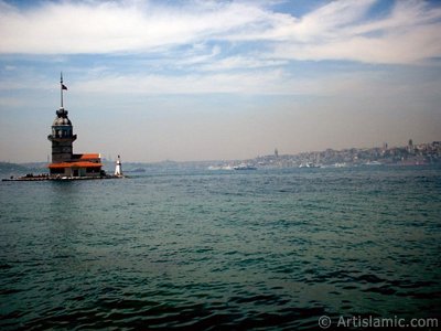 View of Kiz Kulesi (Maiden`s Tower) located in the Bosphorus from the shore of Uskudar in Istanbul city of Turkey. (The picture was taken by Artislamic.com in 2004.)