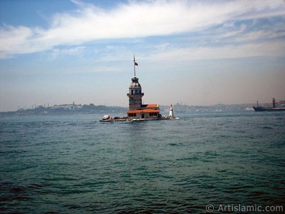 View of Kiz Kulesi (Maiden`s Tower) located in the Bosphorus from the shore of Uskudar in Istanbul city of Turkey. (The picture was taken by Artislamic.com in 2004.)