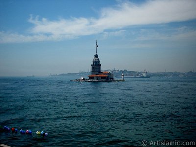 View of Kiz Kulesi (Maiden`s Tower) located in the Bosphorus from the shore of Uskudar in Istanbul city of Turkey. (The picture was taken by Artislamic.com in 2004.)
