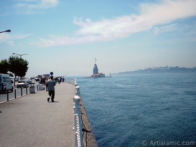 View of Kiz Kulesi (Maiden`s Tower) located in the Bosphorus from the shore of Uskudar in Istanbul city of Turkey. (The picture was taken by Artislamic.com in 2004.)