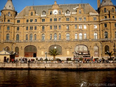 View of Haydarpasha coast and train station from the sea in Istanbul city of Turkey. (The picture was taken by Artislamic.com in 2004.)