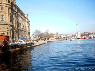 View of Haydarpasha train station and Kadikoy coast from the sea in Istanbul city of Turkey. (The picture was taken by Artislamic.com in 2004.)