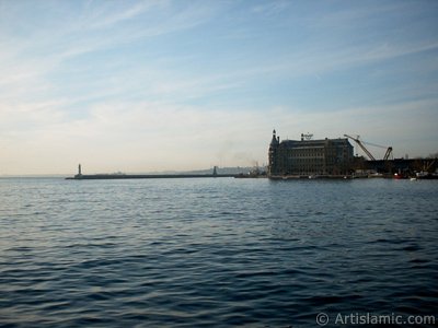 View of Haydarpasha train station from the shore of Kadikoy in Istanbul city of Turkey. (The picture was taken by Artislamic.com in 2004.)