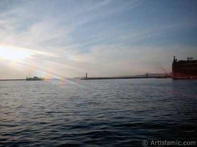View of Haydarpasha train station from the shore of Kadikoy in Istanbul city of Turkey. (The picture was taken by Artislamic.com in 2004.)