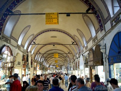 The historical Grand Bazaar located in the district of Beyazit in Istanbul city of Turkey. (The picture was taken by Artislamic.com in 2004.)