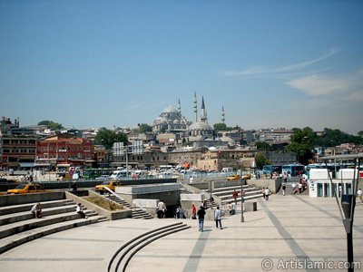 The Square, Rustem Pasha Mosque and above it Suleymaniye Mosque in the district of Eminonu in Istanbul city of Turkey. (The picture was taken by Artislamic.com in 2004.)