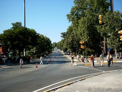 stanbul Beikta sahilinden Yldz`a doru bak. (Resim 2004 ylnda islamiSanat.net tarafndan ekildi.)