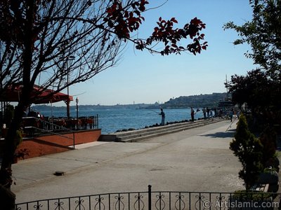 View of Kabatas and Eminonu coast from a park at Besiktas shore in Istanbul city of Turkey. (The picture was taken by Artislamic.com in 2004.)