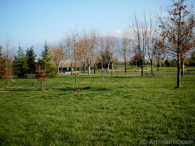 View of Botanical Park in Bursa city of Turkey. (The picture was taken by Artislamic.com in 2004.)