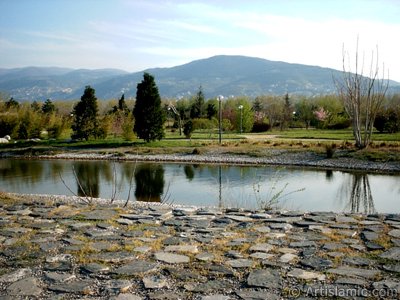 View of Botanical Park in Bursa city of Turkey. (The picture was taken by Artislamic.com in 2004.)