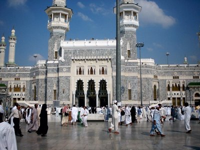 One of the entrance doors of the Masjed al-Haraam where is the Holy Kabah located in it in Mecca city of Saudi Arabia. (The picture was taken by Mr. Mustafa one of the visitors of Artislamic.com in 2003 Ramadan.)