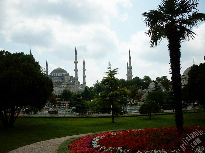 stanbul`da Sultan Ahmet Camisi.
