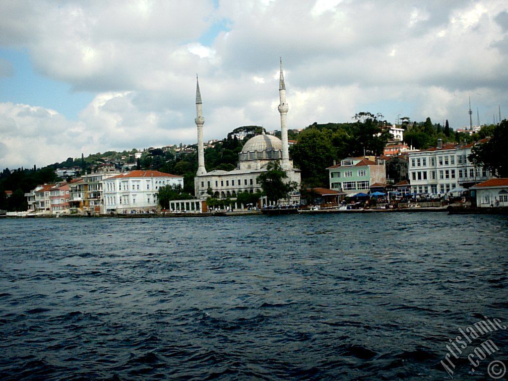 View of Beylerbeyi coast and a Beylerbeyi Mosque from the Bosphorus in Istanbul city of Turkey.
