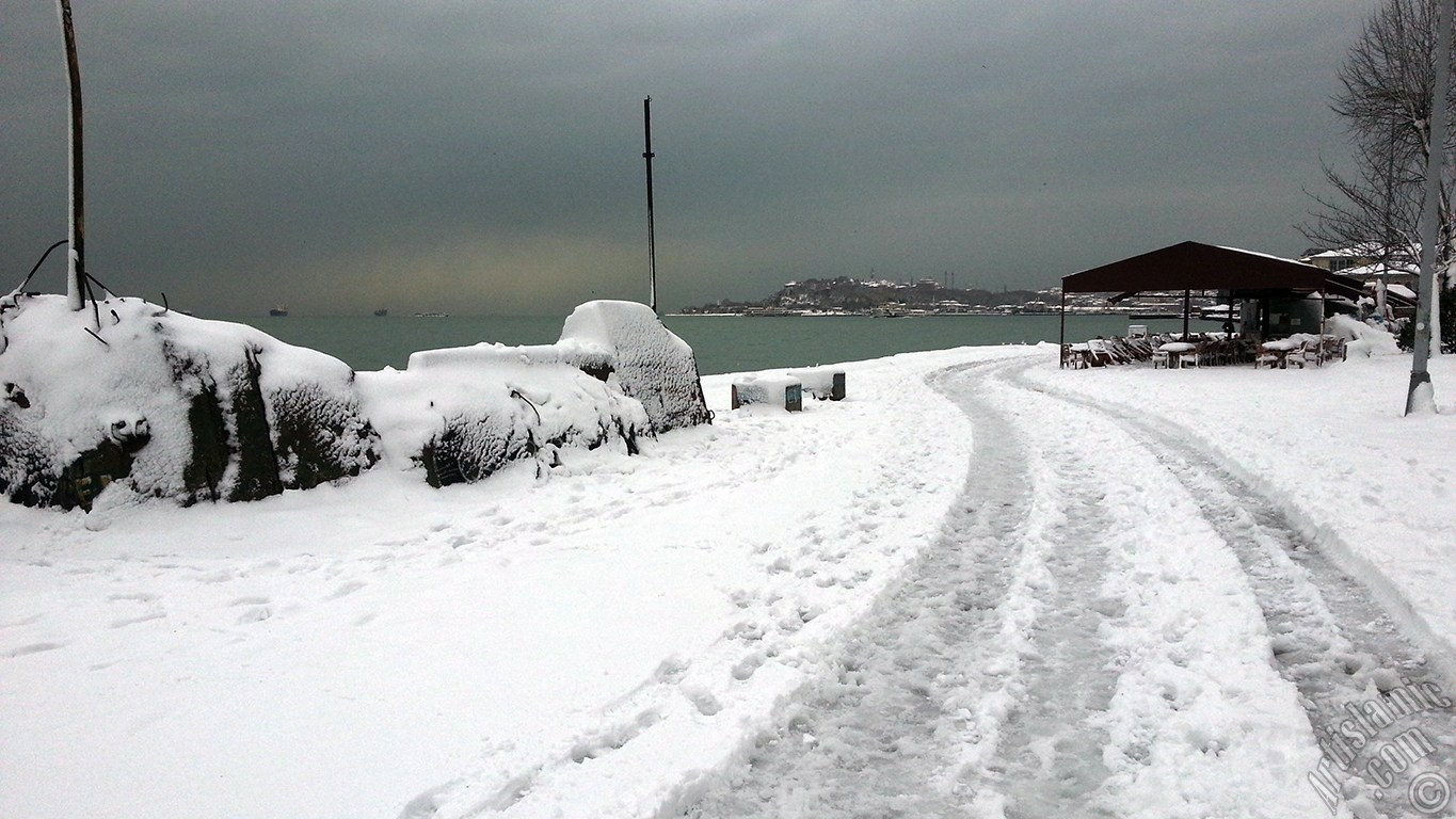 Special winter and snow photos taken in February 2015 in Fatih, Zeyrek, Persembe Pazari, Eminonu, Karakoy, Cihangir, Findikli, Kabatas districts of Istanbul city of Turkey.
