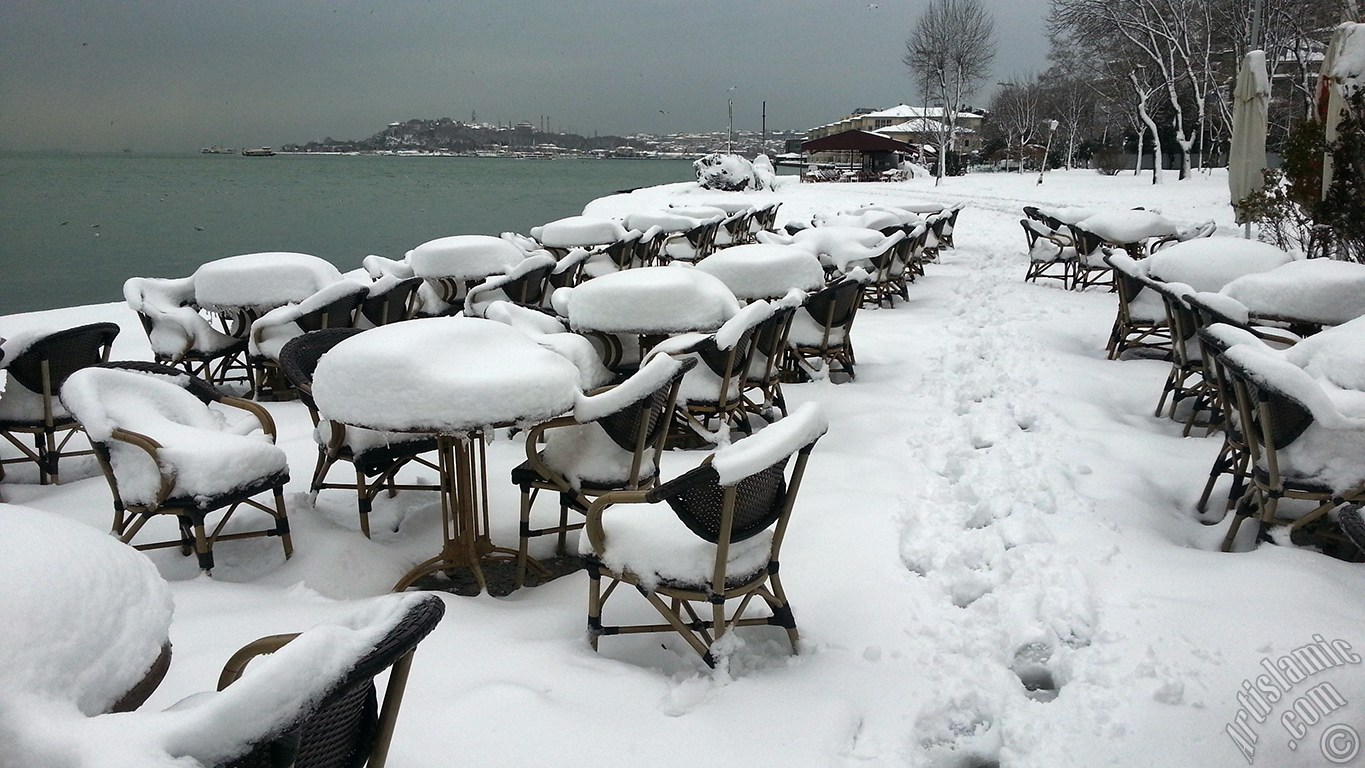 Special winter and snow photos taken in February 2015 in Fatih, Zeyrek, Persembe Pazari, Eminonu, Karakoy, Cihangir, Findikli, Kabatas districts of Istanbul city of Turkey.
