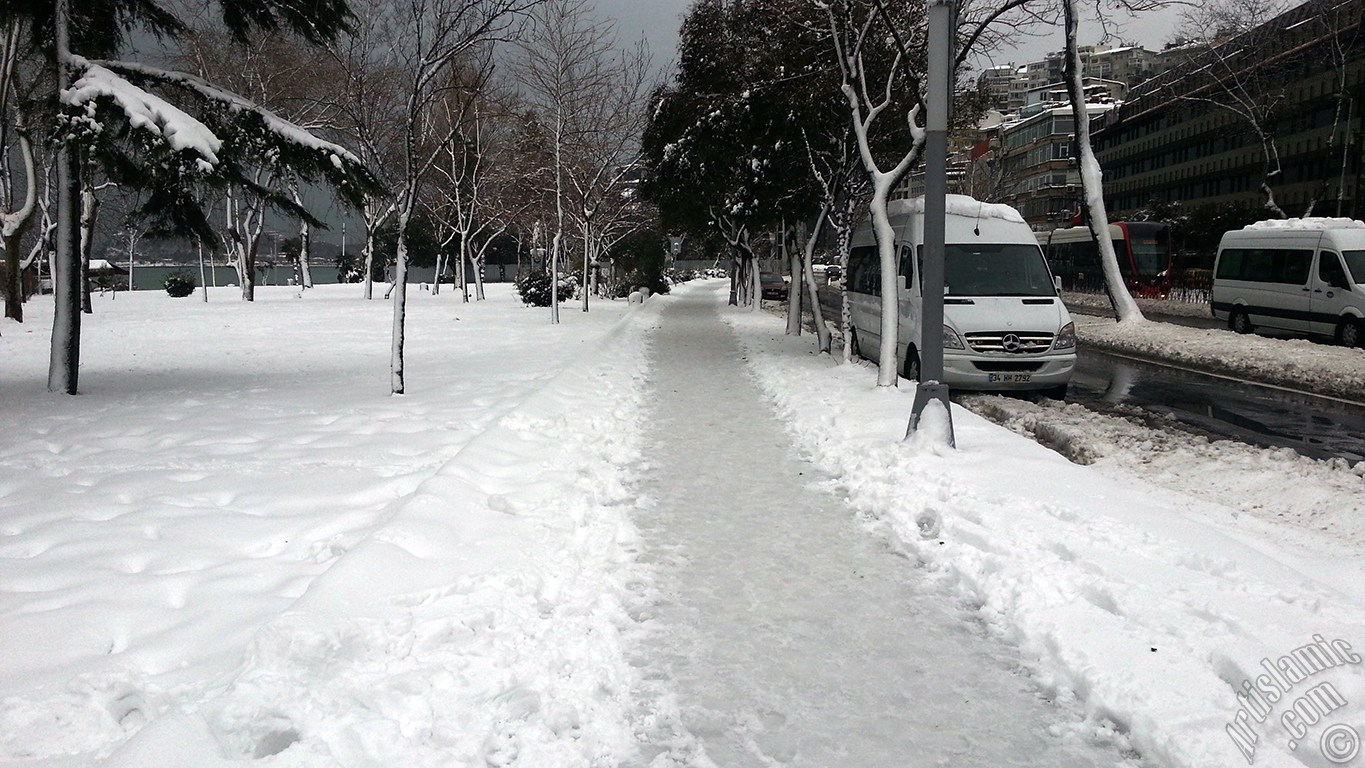 Special winter and snow photos taken in February 2015 in Fatih, Zeyrek, Persembe Pazari, Eminonu, Karakoy, Cihangir, Findikli, Kabatas districts of Istanbul city of Turkey.
